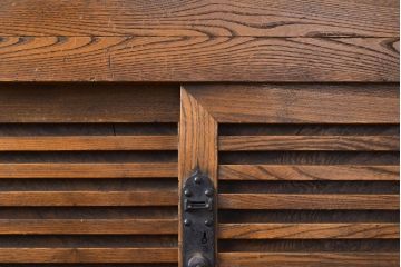 和製アンティーク　三方ケヤキ材　上手物!上質な和の空間づくりに活躍する美濃帳場箪笥(サイドボード、時代箪笥、和タンス)(R-051201)