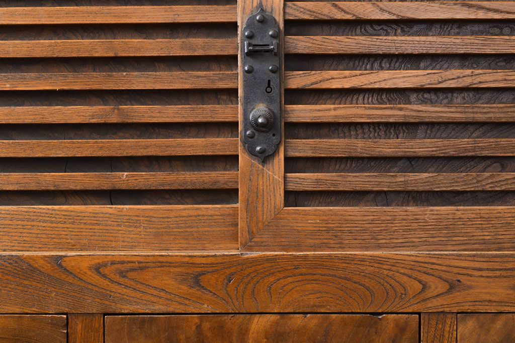 和製アンティーク　三方ケヤキ材　上手物!上質な和の空間づくりに活躍する美濃帳場箪笥(サイドボード、時代箪笥、和タンス)(R-051201)