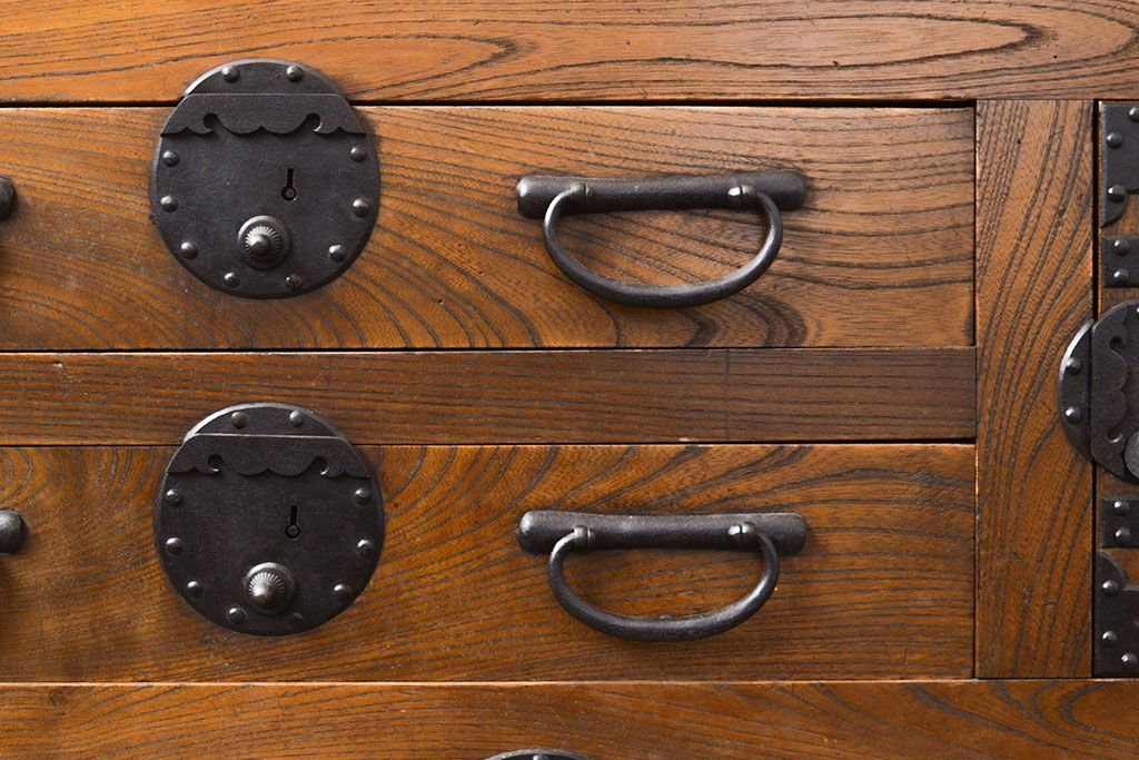 和製アンティーク　三方ケヤキ材　上手物!上質な和の空間づくりに活躍する美濃帳場箪笥(サイドボード、時代箪笥、和タンス)(R-051201)