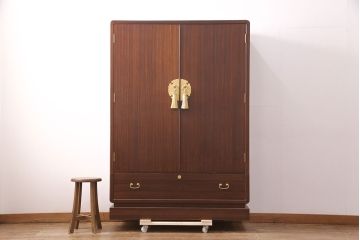 中古　美品　希少品　三方紫檀(シタン)材・内側総桐　上手物!珍しいつくりの桐箪笥(大丸、四方丸)(衣装箪笥、着物箪笥、和タンス、桐たんす)(定価約130万円)(R-051203)