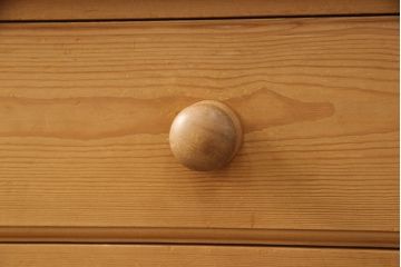 中古　PENNY WISE(ペニーワイズ)　パイン材　希少!絶版品!カントリースタイルの空間づくりに活躍するチェスト(引き出し、サイドチェスト)(定価約14万円)(R-051204)