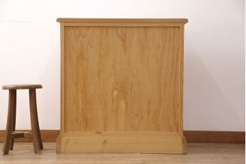 中古　PENNY WISE(ペニーワイズ)　パイン材　希少!絶版品!カントリースタイルの空間づくりに活躍するチェスト(引き出し、サイドチェスト)(定価約14万円)(R-051204)
