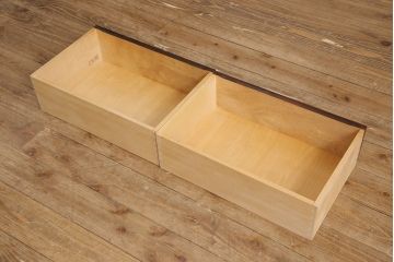 中古　美品　北海道民芸家具　和洋折衷どちらのお部屋にも馴染むブックケース(本箱、収納棚、キャビネット、飾り棚)(R-051210)