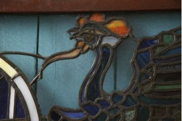 和製アンティーク　希少品!独特な意匠から貫録を感じさせるステンドグラス窓2枚セット(建具、引き戸、明り取り)(R-051223)
