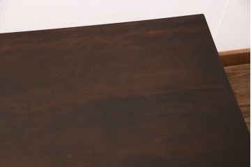 和製ヴィンテージ　松本民芸家具　洗練された佇まいが魅力の棚付きダイニングテーブル(食卓、ビンテージ)(R-051224)