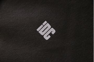 中古　美品　IDC大塚家具　本革L/S　コンフォート　高級感漂うホワイトカラーが目を引くソファセット(定価約58万円)(3人掛け、4人掛け)(R-051225)