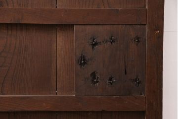 アンティーク建具　明治期　総ケヤキ材　漆塗り　和の情緒あふれる蔵戸(玄関戸、玄関ドア、引き戸)(R-051228)