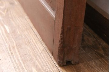 アンティーク建具　大正昭和初期　総ケヤキ材　上品な佇まいが魅力の富山蔵戸(玄関戸、玄関ドア、引き戸)(R-051231)