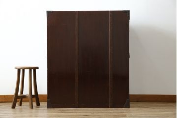 和製アンティーク　美品　総桐材　和の風格漂う黒漆塗りが魅力の庄内箪笥(時代箪笥、重ね箪笥、引き出し)(R-051237)