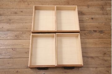 ラフジュ工房オリジナル　古建具リメイク　きらきら輝くダイヤガラスがレトロな雰囲気を醸しだすテレビ台(テレビボード、ローボード、リビングボード、収納棚)(R-051239)