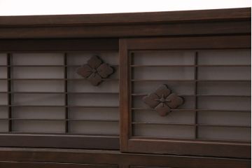 ラフジュ工房オリジナル　古建具リメイク　格子の彫刻が可愛らしいアクセントになっているテレビ台(テレビボード、ローボード、リビングボード、収納棚)(R-051241)