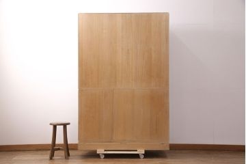 中古　上品な意匠が魅力的な加茂総桐箪笥(並厚、四方丸)(総桐たんす、衣装箪笥、着物箪笥、和タンス)(定価約80万円)(R-051242)