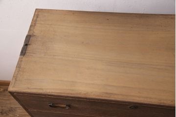 アンティーク家具　昭和初期　総桐材　渋り色合いとすっきりした佇まいが魅力の二段重ねチェスト(サイドチェスト、引き出し、桐箪笥、桐たんす)(R-051245)