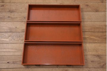 中古　美品　工芸家具　曙(あけぼの)塗り　漆の朱色が机上のアクセントになる小引き出し(根来塗り、卓上収納、小物収納)(R-051247)
