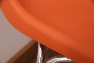 ヴィンテージ家具　北欧ビンテージ　スウェーデン　OVERMAN社製　鮮やかなオレンジカラーが空間のアクセントになるポリプロップスチェア2脚セット(スタッキングチェア、会議用チェア、オフィスチェア、ビンテージ)(R-051250)