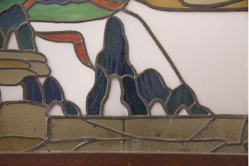和製アンティーク　希少品!一枚の絵画のようなデザインが魅力的なステンドグラス窓2枚セット(建具、引き戸、明り取り)(R-051253)