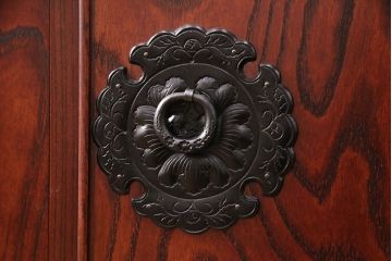 中古　民芸家具　岩谷堂箪笥　天板・脚(台輪)付きリメイク　和の趣あふれる現代のお部屋にぴったりの衣装盆付きサイドボード(ローボード、着物箪笥、収納棚、テレビ台)(R-051255)