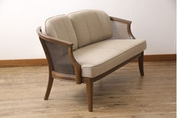 中古　美品　カリモク家具　domani(ドマーニ)　落ち着いた空間づくりにおすすめ!涼しげな佇まいのラブシート(ラブソファ、2人掛けソファ)(R-051270)