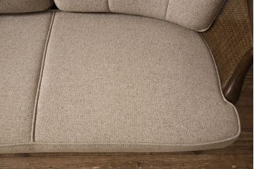 中古　美品　カリモク家具　domani(ドマーニ)　落ち着いた空間づくりにおすすめ!涼しげな佇まいのラブシート(ラブソファ、2人掛けソファ)(R-051270)