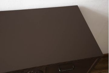 ビンテージ家具　京都産　神戸洋家具　ペイント仕上げ　連なった彫が見事!まるで美術品のようなチェスト(引き出し、衣装タンス、ヴィンテージ)(R-051272)