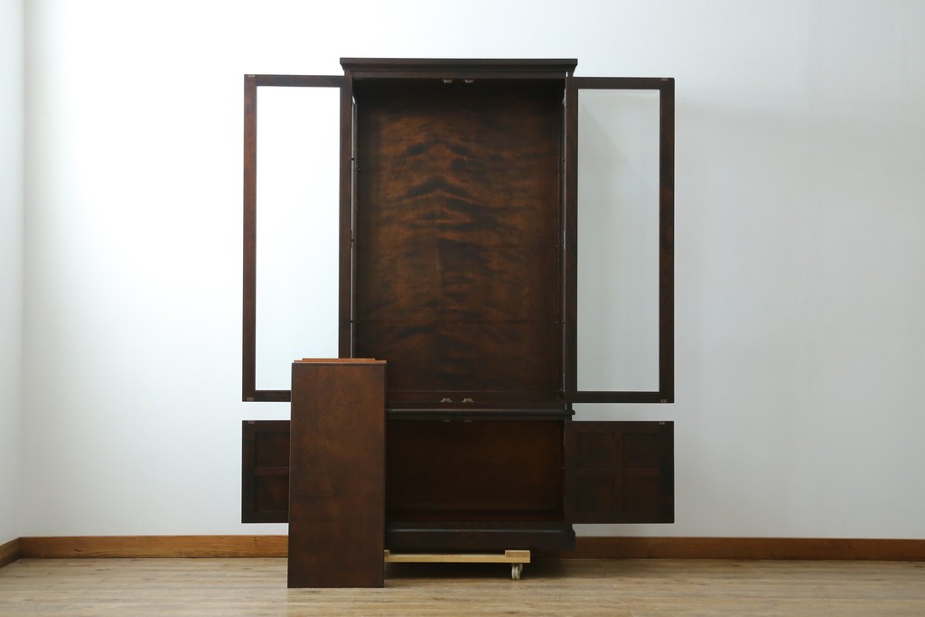 中古　希少な廃盤品!!　北海道民芸家具　OM158　落ち着きのある上品な空間づくりにおすすめの飾り棚　(R-051274)