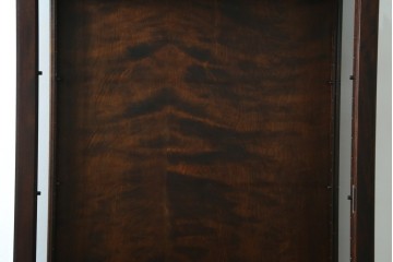 中古　希少な廃盤品!!　北海道民芸家具　OM158　落ち着きのある上品な空間づくりにおすすめの飾り棚　(R-051274)