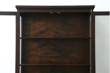 中古　希少な廃盤品!!　北海道民芸家具　OM158　落ち着きのある上品な空間づくりにおすすめの飾り棚　(R-051274)