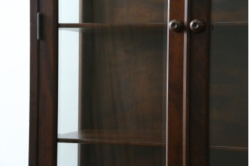 中古　希少な廃盤品!!　北海道民芸家具　OM158　落ち着きのある上品な空間づくりにおすすめの飾り棚　(R-051274)