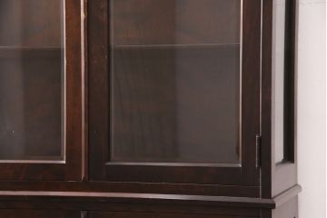 中古　希少な廃盤品!!　北海道民芸家具　OM158　落ち着きのある上品な空間づくりにおすすめの飾り棚(収納棚、戸棚、キャビネット、陳列棚、店舗什器)(R-051274)