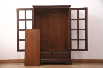 中古　北海道民芸家具　上質なつくりとクラシカルな佇まいが素敵な本箱(ブックケース、収納棚、サイドキャビネット、飾り棚)(R-051276)