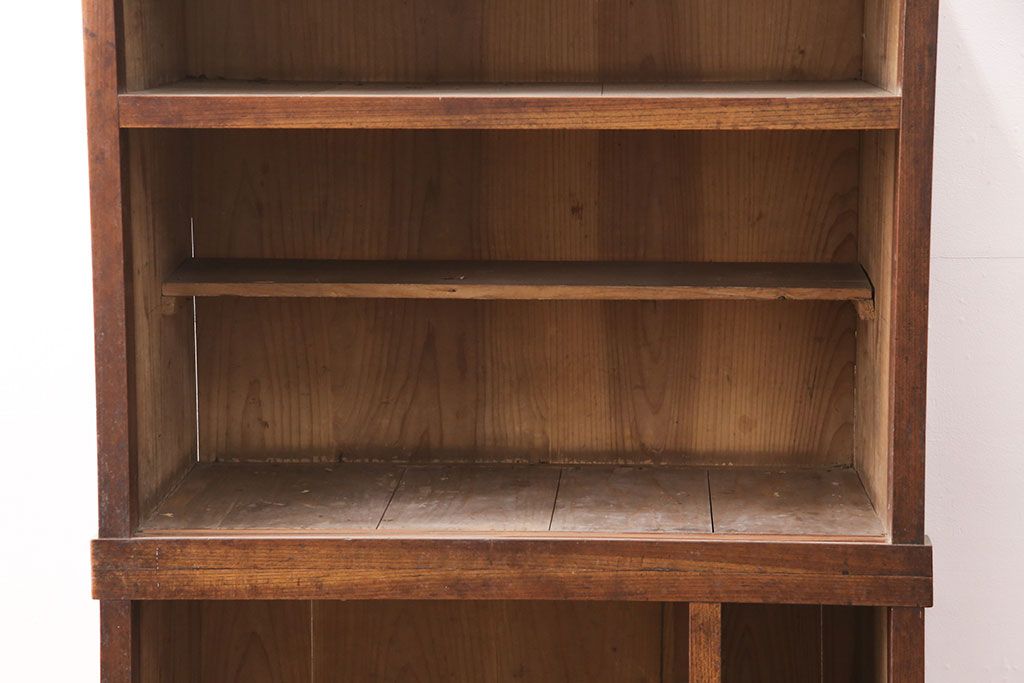 アンティーク家具　昭和初期　前面ケヤキ材　木の温もりそのままに、和の趣あふれる関東水屋箪笥(重ね箪笥、収納棚、食器棚、戸棚、キャビネット)(R-051280)