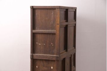 アンティーク家具　昭和初期　前面ケヤキ材　木の温もりそのままに、和の趣あふれる関東水屋箪笥(重ね箪笥、収納棚、食器棚、戸棚、キャビネット)(R-051280)