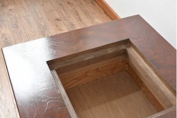 中古　民芸家具　美しい杢目と上品な金具が魅力の角火鉢(関西火鉢)(R-051284)