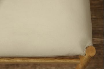 中古　Cassina(カッシーナ)　GIO PONTI(ジオ・ポンティ)　646　本革　アッシュ材　ナチュラルテイストの空間づくりにおすすめのアームレスチェア(椅子、ダイニングチェア)(R-051288)