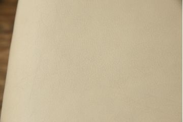 中古　Cassina(カッシーナ)　GIO PONTI(ジオ・ポンティ)　646　本革　アッシュ材　ナチュラルテイストの空間づくりにおすすめのアームレスチェア(椅子、ダイニングチェア)(R-051288)