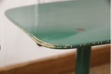 ヴィンテージ家具　デンマークビンテージ　メンズライクな空間づくりにおすすめ!グリーンカラーが魅力のデスクチェア2脚セット(回転チェア、板座チェア)(R-051290)