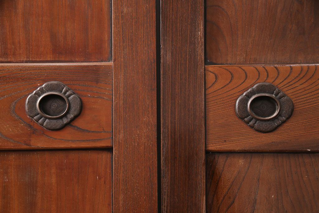 和製アンティーク　総ケヤキ材　年月を経た風合いが貫禄漂う板戸2枚セット(引き戸、建具)(R-051294)