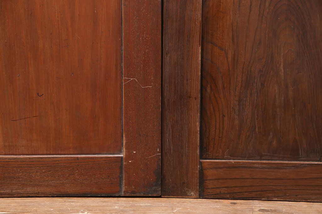 和製アンティーク　総ケヤキ材　年月を経た風合いが貫禄漂う板戸2枚セット(引き戸、建具)(R-051294)