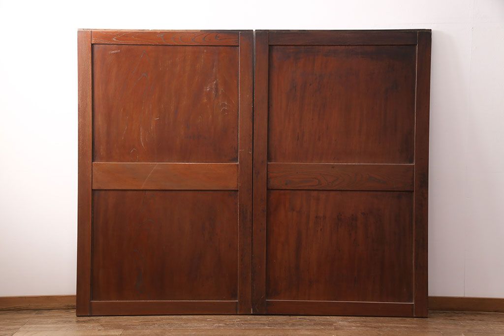 和製アンティーク　総ケヤキ材　年月を経た風合いが貫禄漂う板戸2枚セット(引き戸、建具)(R-051294)