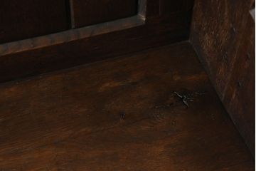 イギリスアンティーク　オーク材　使い込まれた風合いが味わい深いチャーチベンチ(長椅子、木製ベンチ)(R-051299)