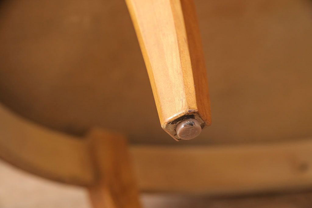 中古　アメリカ家具　LANE(レーン)　個性的なデザインが魅力的なセンターテーブル(リビングテーブル、コーヒーテーブル)(R-051301)