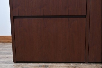 中古　美品　リアルスタイル製(Real Style)　ウォールナット材　シンプルで取り入れやすいキッチンカウンターボード(収納棚、戸棚)(R-051306)