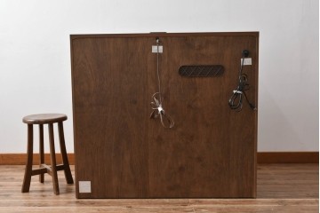 中古　美品　リアルスタイル製(Real Style)　ウォールナット材　シンプルで取り入れやすいキッチンカウンターボード(収納棚、戸棚)(R-051306)