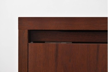 中古　美品　リアルスタイル製(Real Style)　ウォールナット材　シンプルで取り入れやすいキッチンカウンターボード(収納棚、戸棚)(R-051306)