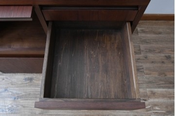 中古　美品　リアルスタイル製(Real Style)　ウォールナット材　シンプルで取り入れやすいキッチンカウンターボード(収納棚、戸棚)(R-051306)