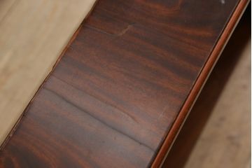 イギリスアンティーク　マホガニー材　高級感のある佇まいが魅力のレザートップのビューローブックケース(本箱、キャビネット、ワークデスク、在宅ワーク、在宅用)(R-051309)