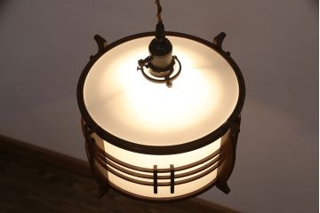 アンティーク照明　和の趣を高める木製フレームが素敵なペンダントライト(天井照明、吊り下げ照明)(R-051312)