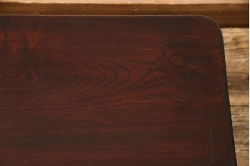 アンティーク家具　栓材　使い込まれた風合いがレトロな雰囲気を高める折り畳みちゃぶ台(座卓、ローテーブル)(R-051325)