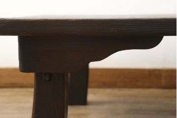 和製アンティーク　高級杉材　幕板や脚のシルエットが魅力的な折り畳み座卓(ローテーブル、センターテーブル、ちゃぶ台)(R-051326)