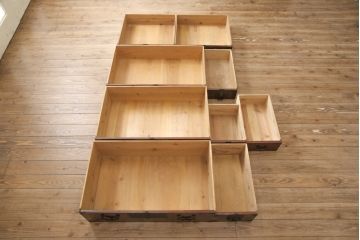 和製アンティーク　前面ケヤキ　上手物!立派な金具が威厳を放つ仙台箪笥(仙台姫箪笥、整理箪笥、衣装箪笥)(R-051332)